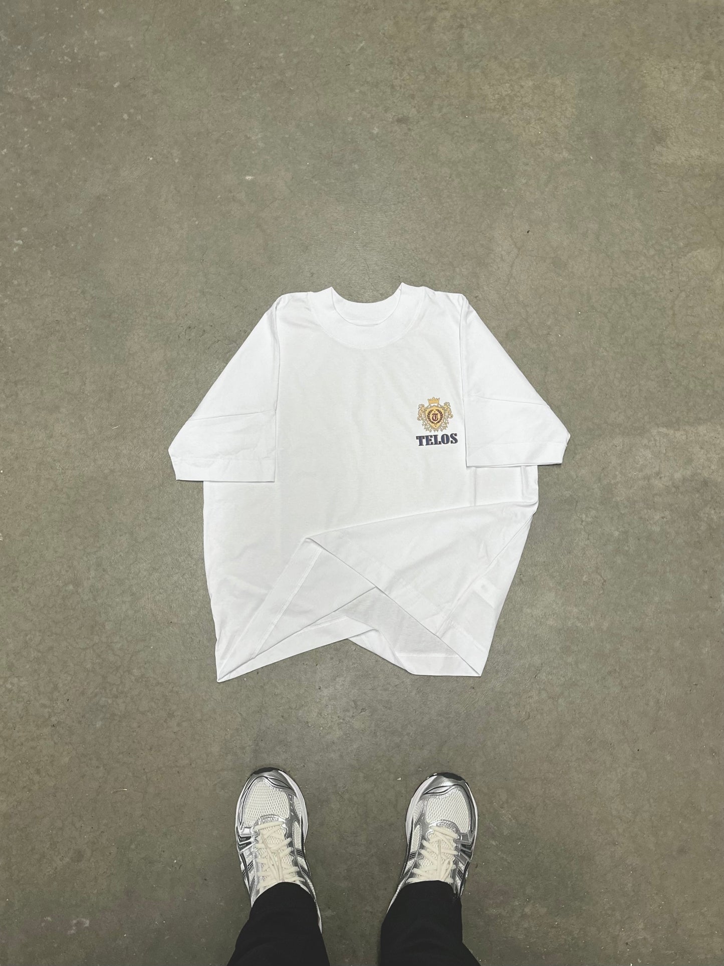 CREST WHITE T-SHIRT